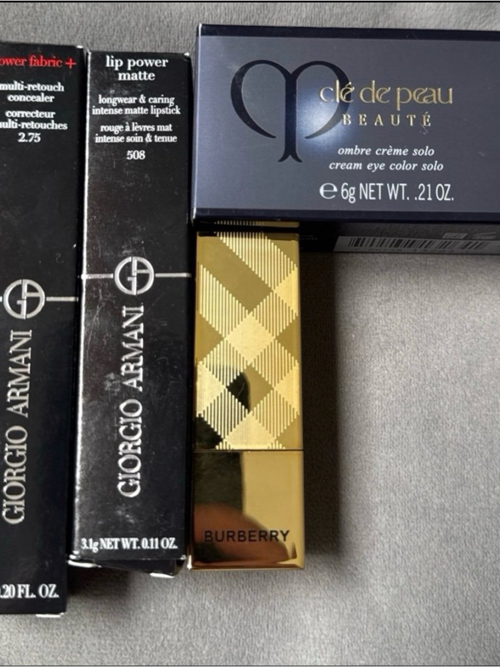 Burberry Gold Plaid Lipstick Case – Shiny Gold Finish
